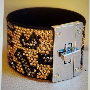 Leopard gold/black crystal bracelet
